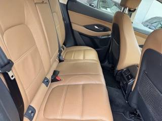 JAGUAR E-Pace usata, con Interni in pelle