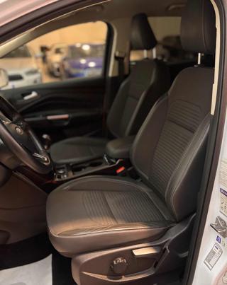 FORD Kuga usata, con Fendinebbia