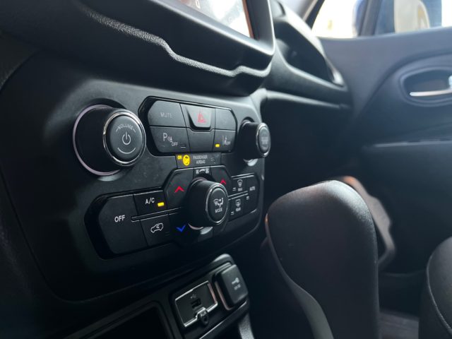 JEEP Renegade usata, con Touch screen