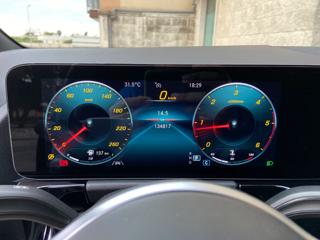 MERCEDES-BENZ GLA 200 usata, con Touch screen