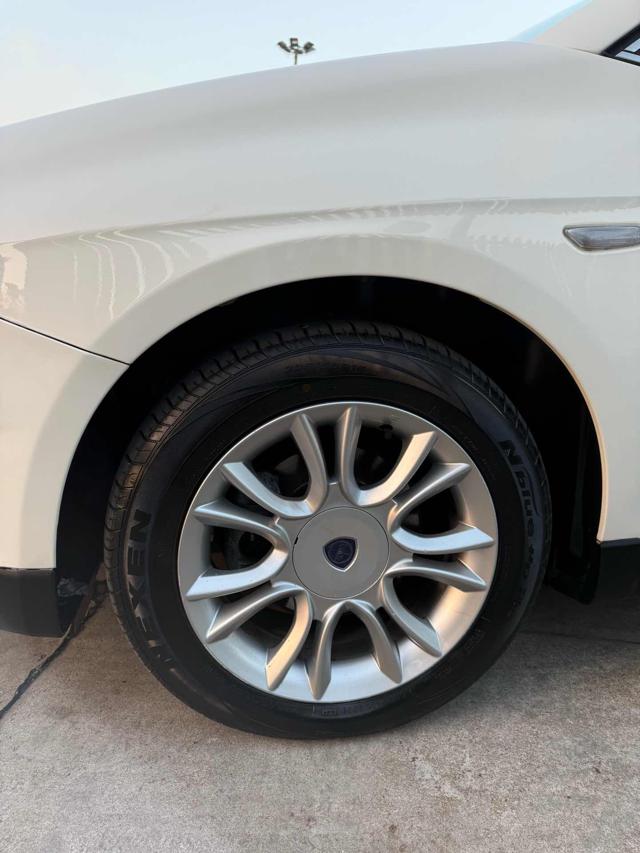 LANCIA Delta usata, con Cerchi in lega