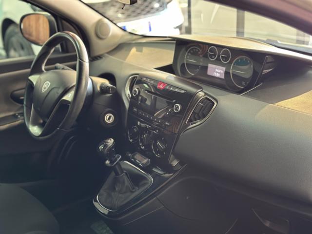 LANCIA Ypsilon usata 18