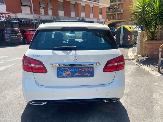 MERCEDES-BENZ B 180 usata, con Autoradio
