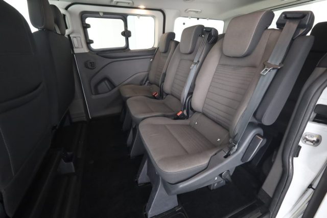 FORD Tourneo Custom usata 3