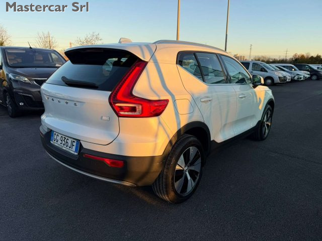 VOLVO XC40 usata, con Autoradio