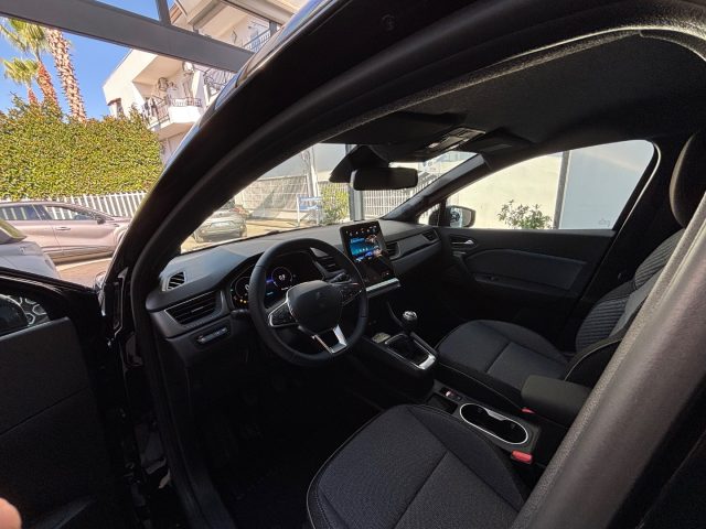 RENAULT Captur usata, con Freno di stazionamento elettrico