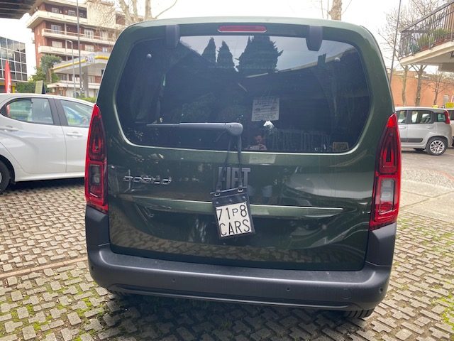 FIAT Doblo usata, con Luci diurne