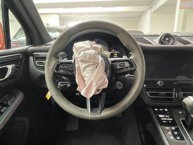 PORSCHE Macan usata, con Fendinebbia
