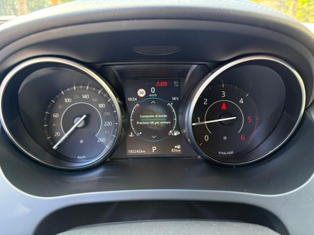 JAGUAR E-Pace usata, con Cronologia tagliandi