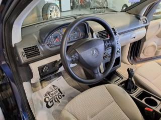 MERCEDES-BENZ A 150 usata, con Chiusura centralizzata