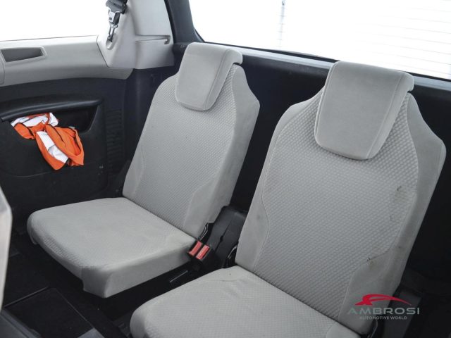 CITROEN Grand C4 Picasso usata 10