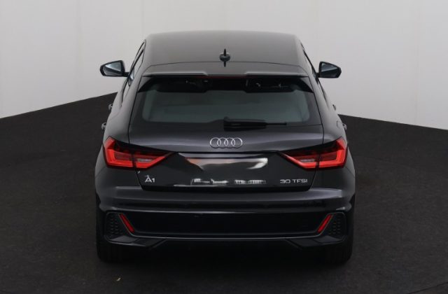 AUDI A1 usata, con Autoradio