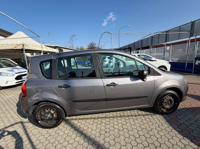 RENAULT Grand Modus usata, con Alzacristalli elettrici