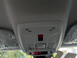 PEUGEOT 208 usata, con Touch screen