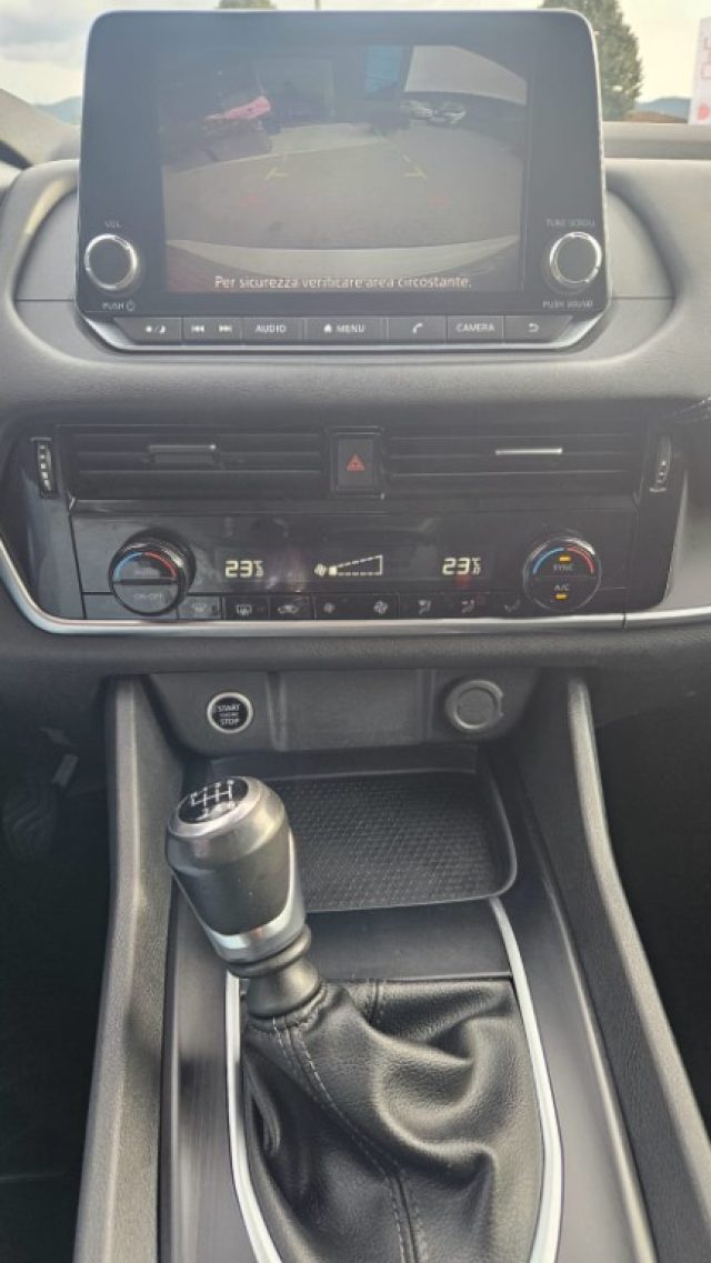 NISSAN Qashqai usata, con Climatizzatore