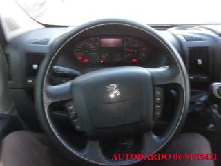 PEUGEOT Boxer usata, con Servosterzo