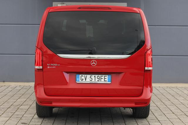 MERCEDES-BENZ Vito usata, con Luci diurne LED