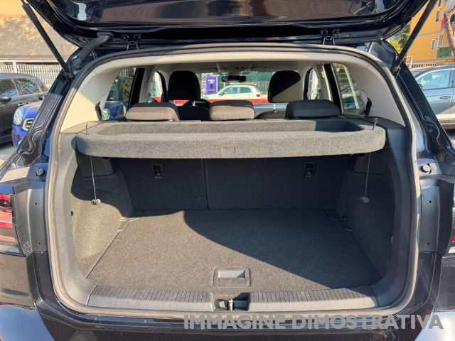 VOLKSWAGEN T-Cross usata, con Volante in pelle