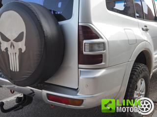 MITSUBISHI Pajero usata 27