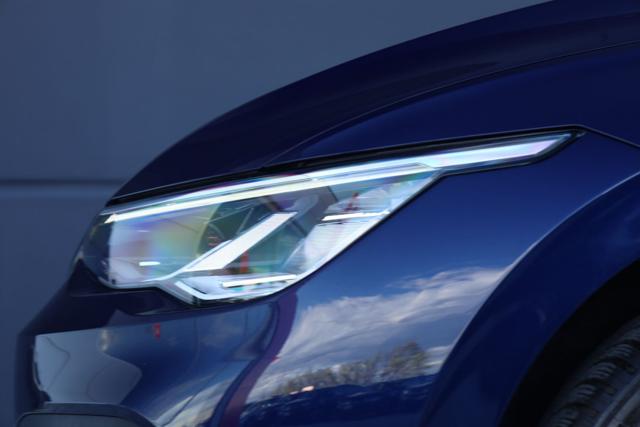 VOLKSWAGEN Golf usata, con Spoiler