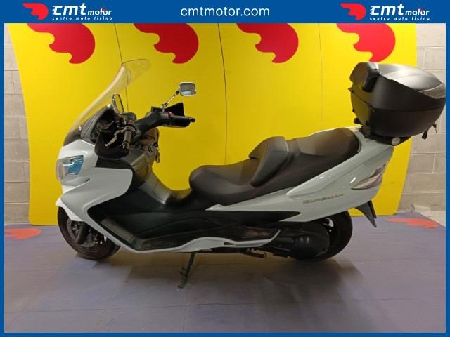 SUZUKI Burgman AN 400 usata 2
