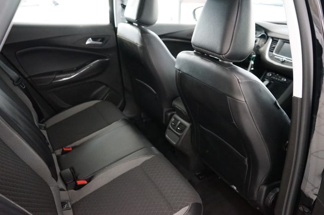 OPEL Grandland X usata, con Monitoraggio pressione pneumatici