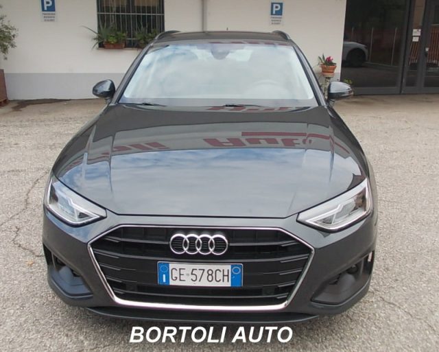 AUDI A4 usata, con Specchietti laterali elettrici