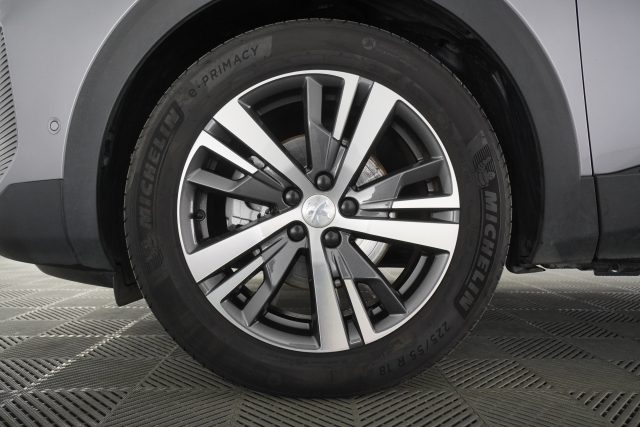 PEUGEOT 3008 usata 8