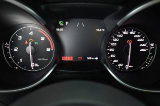 ALFA ROMEO Stelvio usata 6