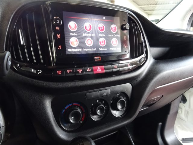 FIAT Doblo usata, con Park Distance Control