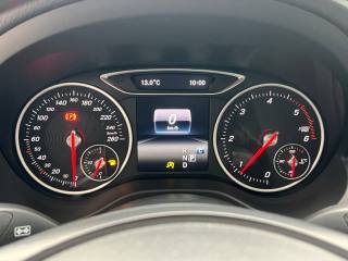 MERCEDES-BENZ GLA 180 usata, con ESP