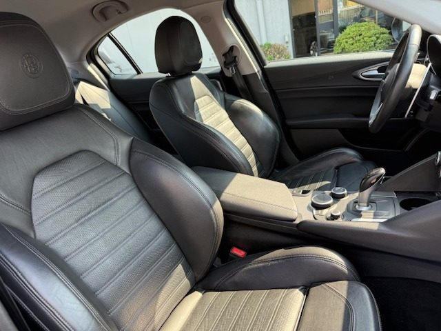 ALFA ROMEO Giulia usata, con Fari Xenon
