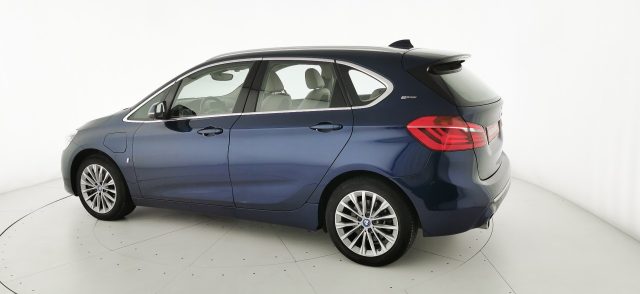 BMW 225 usata, con Sensori di parcheggio anteriori