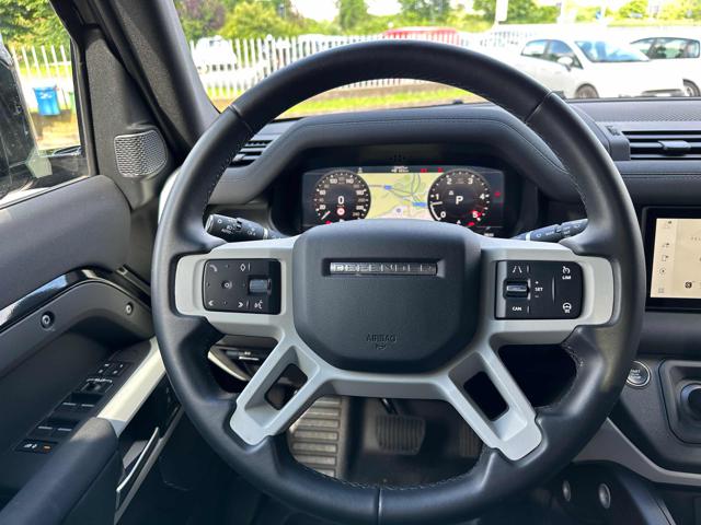 LAND ROVER Defender usata, con Trazione integrale