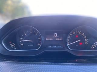 PEUGEOT 2008 usata, con ESP