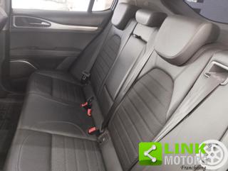 ALFA ROMEO Stelvio usata, con Controllo trazione