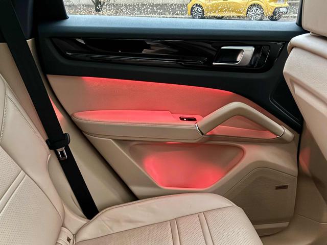 PORSCHE Cayenne usata 23