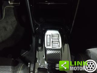 PEUGEOT 2008 usata, con Telecamera per parcheggio assistito