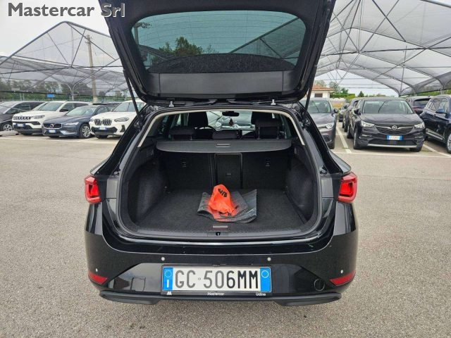 SEAT Leon usata, con Autoradio digitale