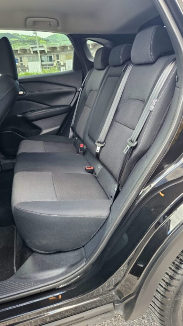 NISSAN Qashqai usata, con Controllo elettronico della corsia