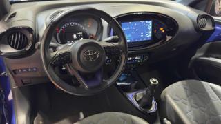TOYOTA Aygo X usata, con Autoradio