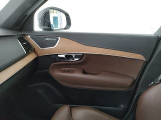 VOLVO XC90 usata, con Fari LED