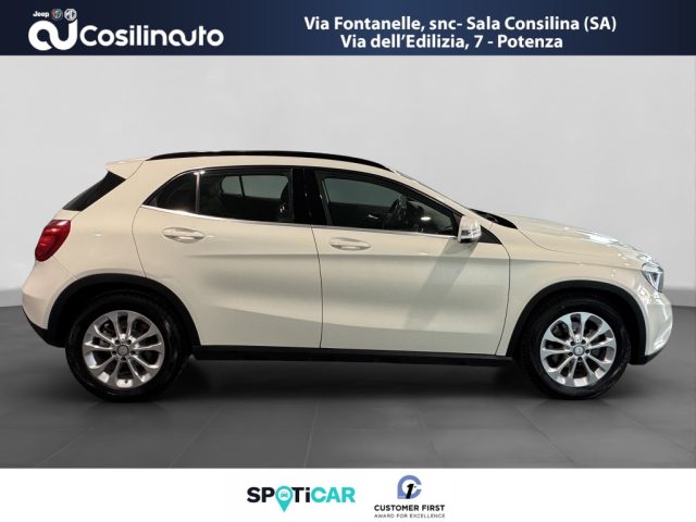 MERCEDES-BENZ GLA 180 usata, con Cerchi in lega