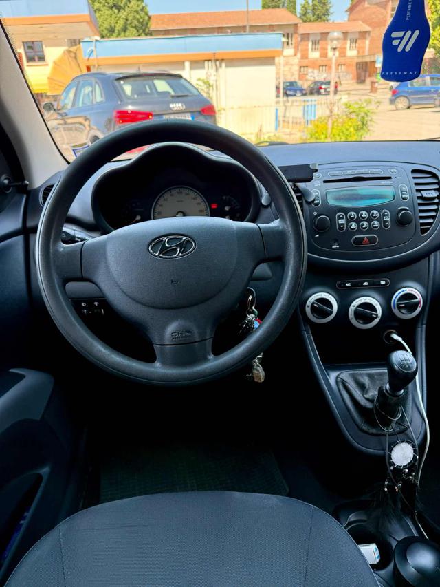 HYUNDAI i10 usata 11