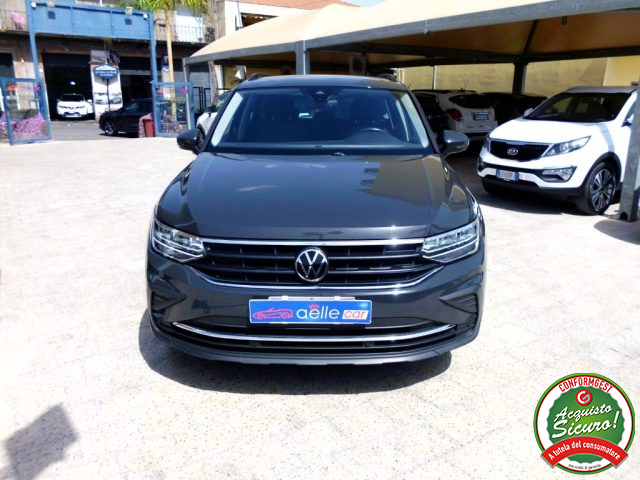 VOLKSWAGEN Tiguan usata, con Airbag