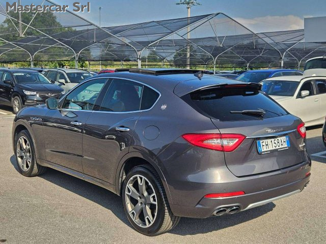 MASERATI Levante usata, con Airbag Passeggero