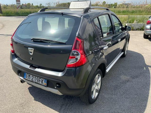DACIA Sandero usata, con Airbag