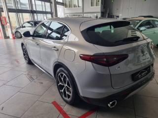 ALFA ROMEO Stelvio usata, con Autoradio