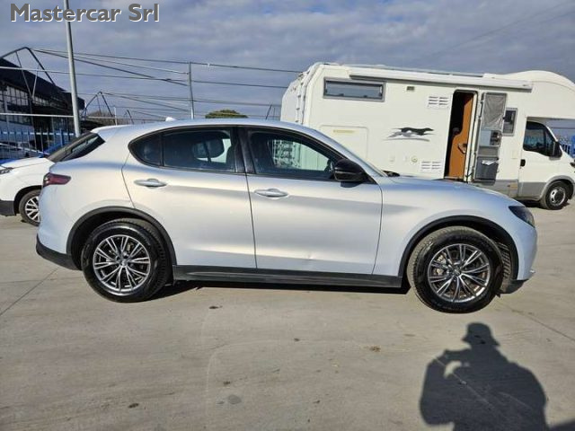 ALFA ROMEO Stelvio usata, con Boardcomputer
