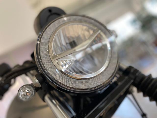 MOTO GUZZI V7 usata 12